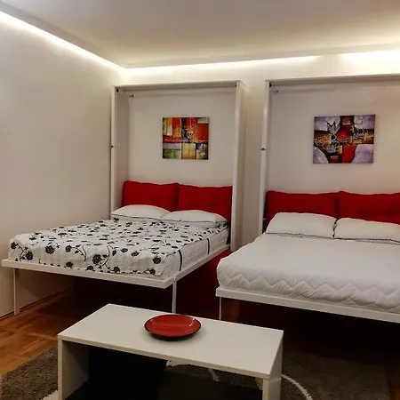 Apartment Lola 1